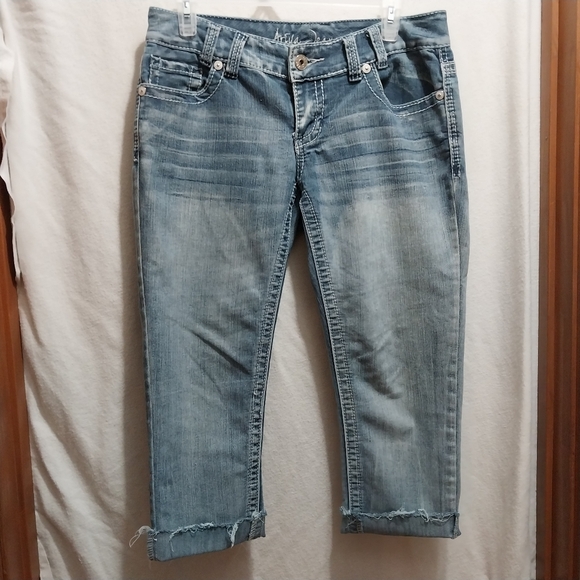 Ariya Cropped Jeans   Size 7/8 - Picture 3 of 5